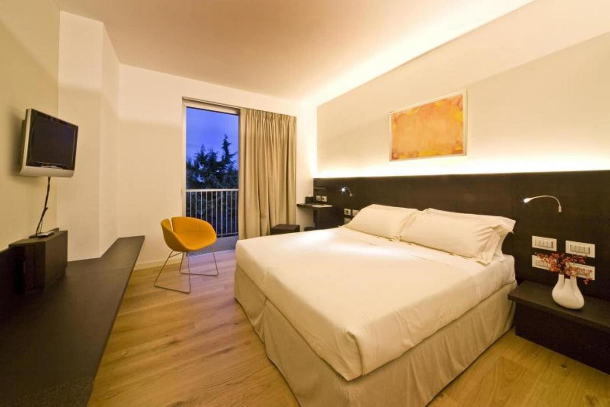Mod 05 Bike Hotel